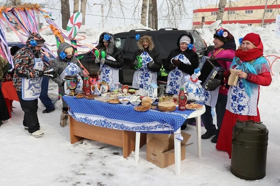 Одежда для гуляний. Ходули на Масленицу. Погода Тайшет. Погода в Тайшете на сегодня. Погода в тайшете на завтра