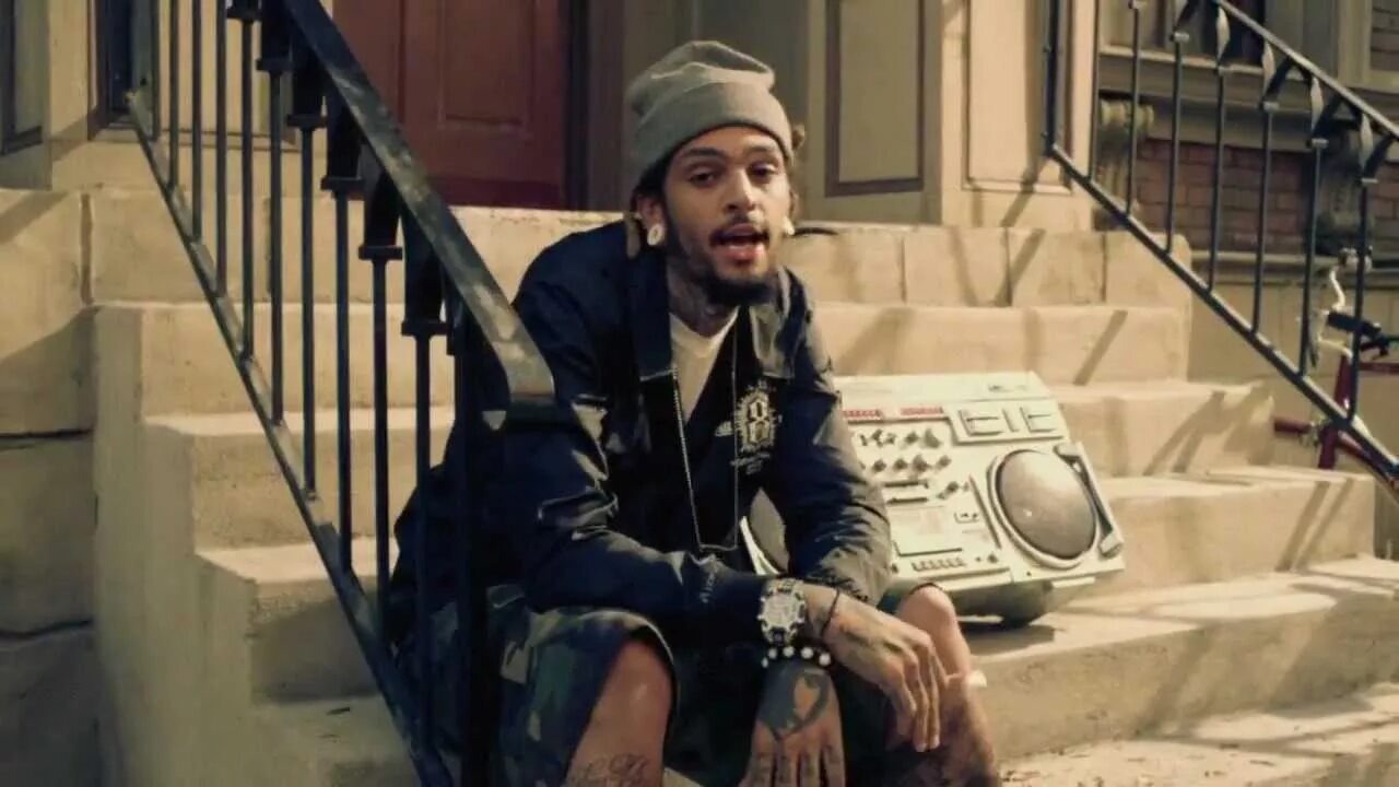 Gym class heroes adam levine. Gym class heroes: stereo hearts ft. adam levine. gym class heroes stereo. stereo hearts gym class heroes.