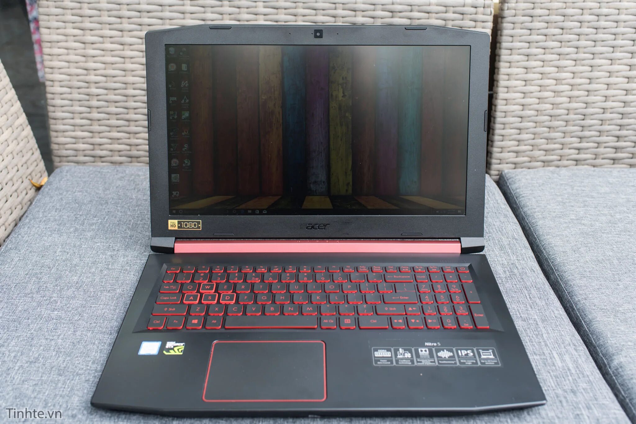 Сайт nitro 5. ASUS Nitro 5. Acer Nitro 5 белый. Асус Асер нитро 5. Ноутбук ASUS Nitro 5.