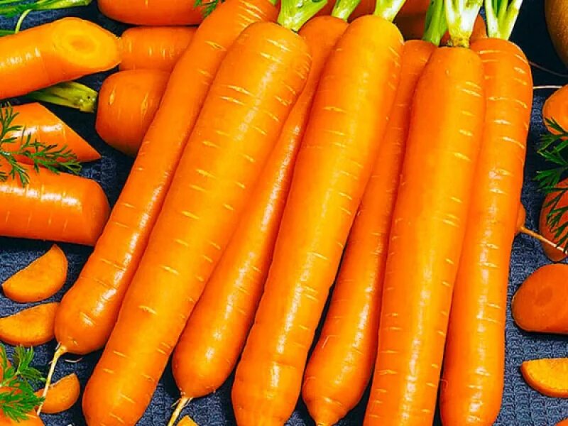 Какая морковь сладкая. Морковь f1 маэстро. Морковь детская сладость. Морковь детская сладость 2 г. Семена Baby моркови.