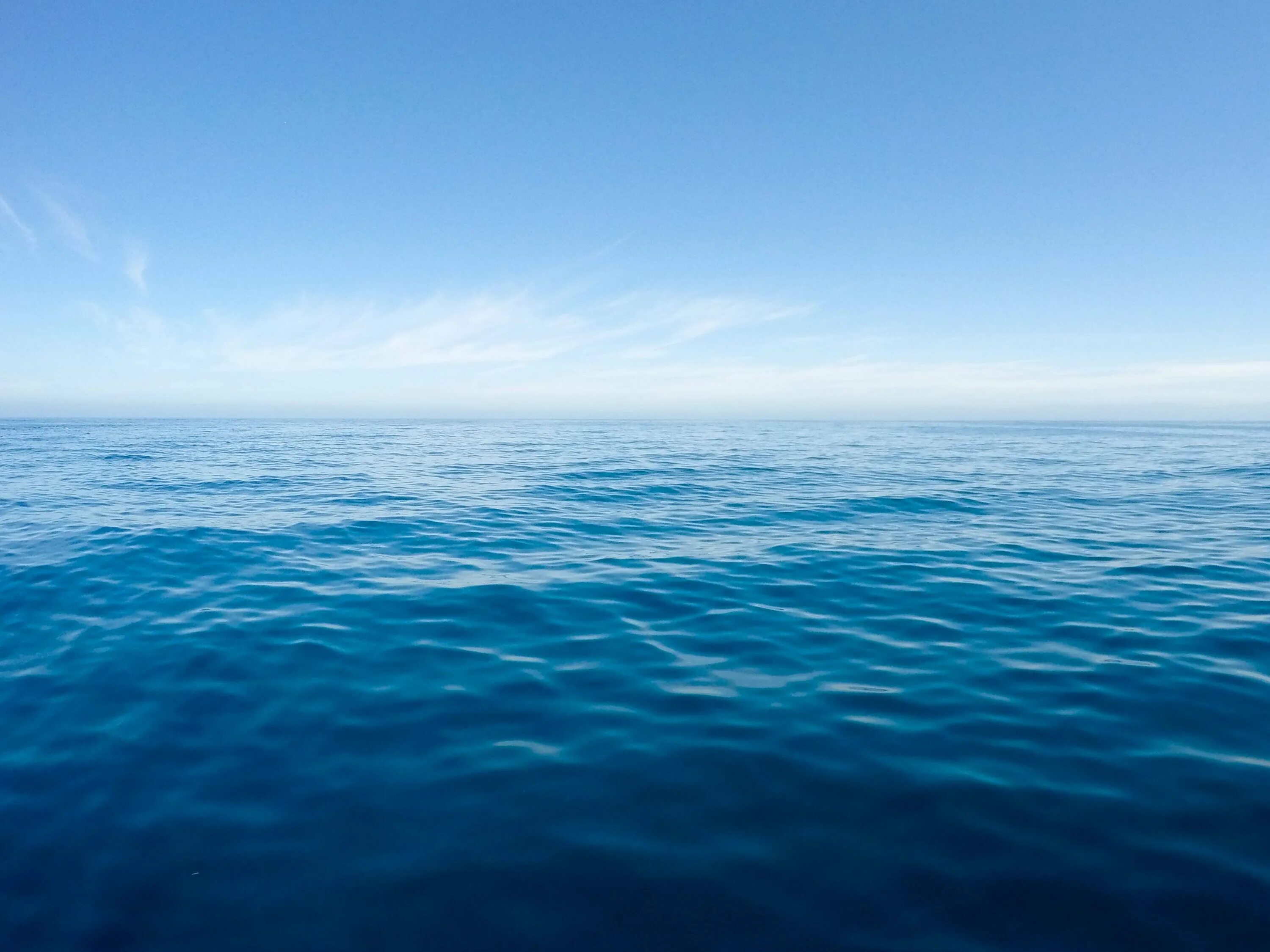 Есть голубое море. Фон для вк синего моря. фон море 6000/5000.