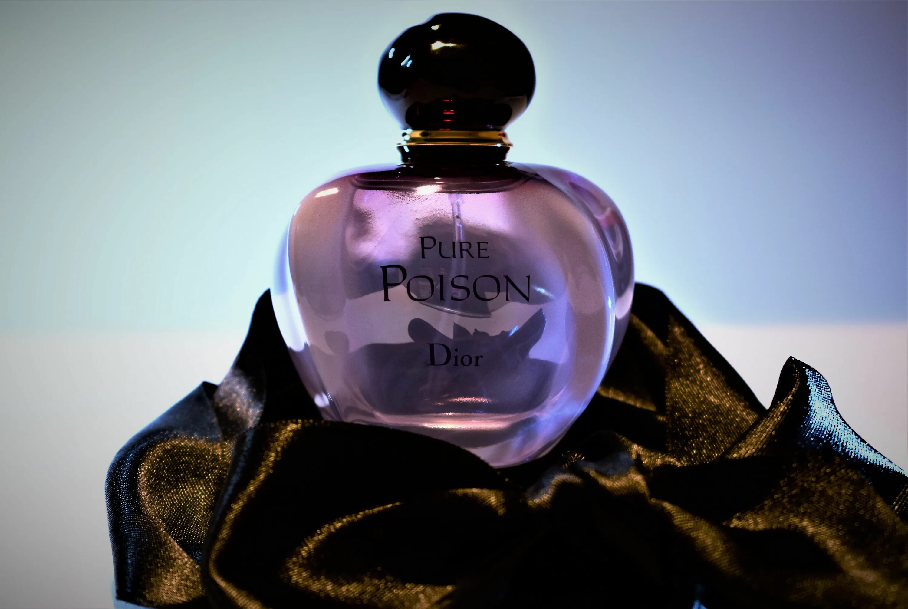Духи christian dior poison. Пуазон духи женские оригинал. Парфюм poison. Духи christian dior poison. Парфюм poison.
