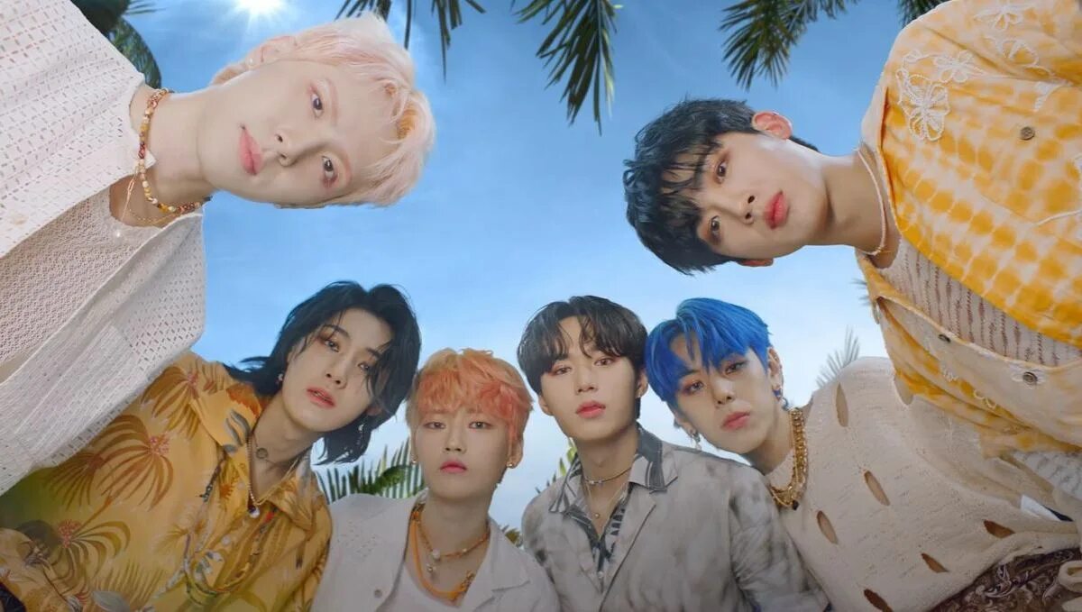 Wei группа. Wei группа участники. Wei группа. Wei kpop. Wei к поп группа.