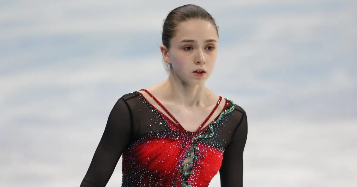 Валиева лицо. Валиева лицо. Валиева лицо. Камила валиева плачаетт. Валиева болеро 2022.