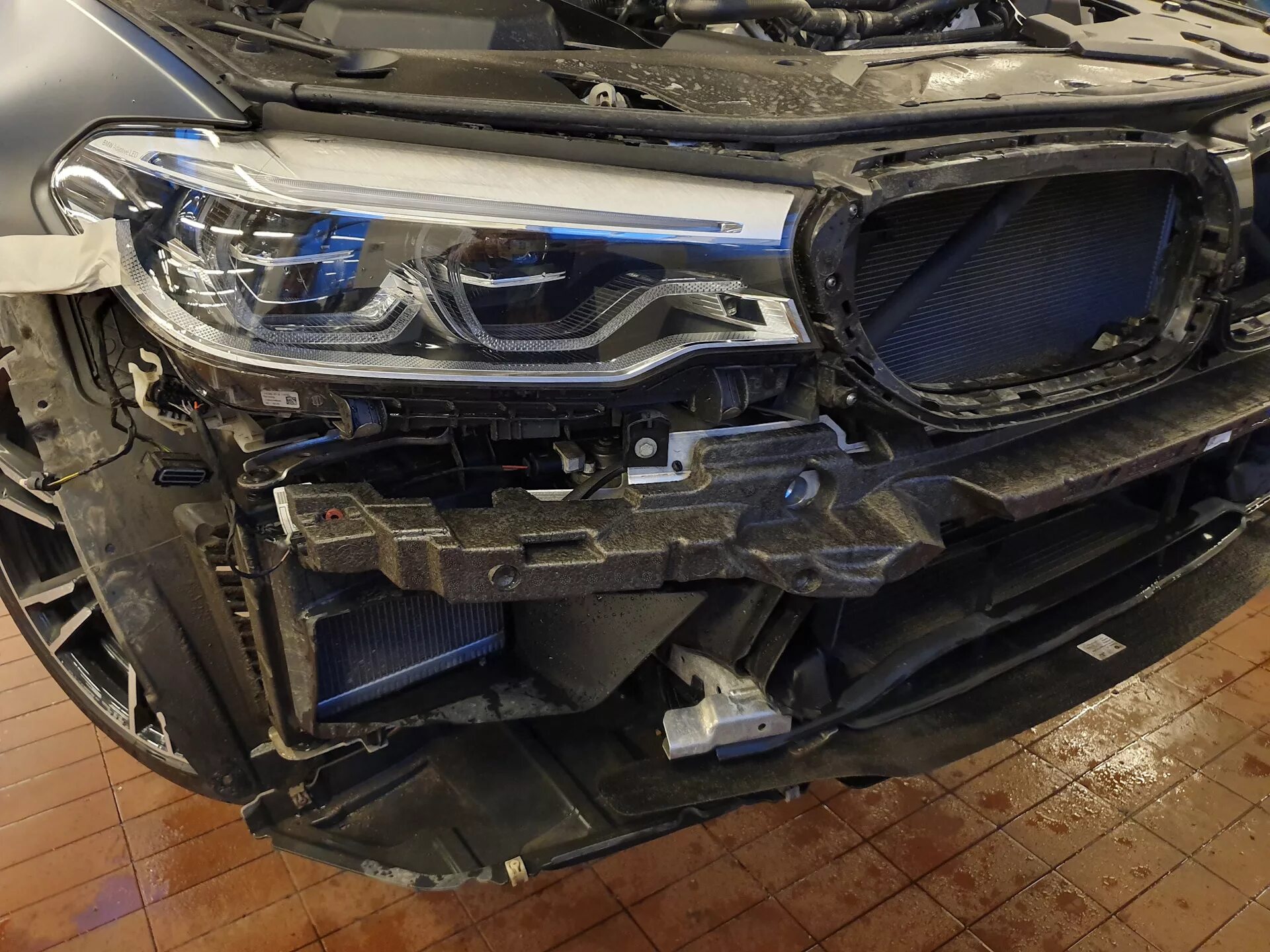 Снятие ноздрей за 10 минут и перетяжка - BMW 1 series (F20), 1,6 л, 2012 года пр