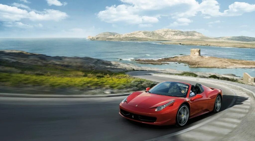 Феррари 458 speciale скорость. Спортивная машина едет. Ехали машины. Спортивная машина едет. Mclaren mp4-12c red.