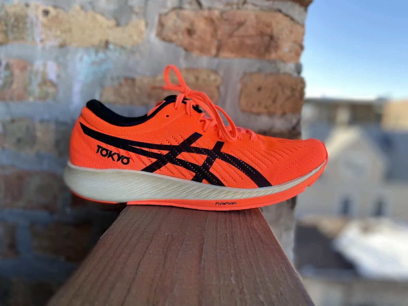 Asics как отличить