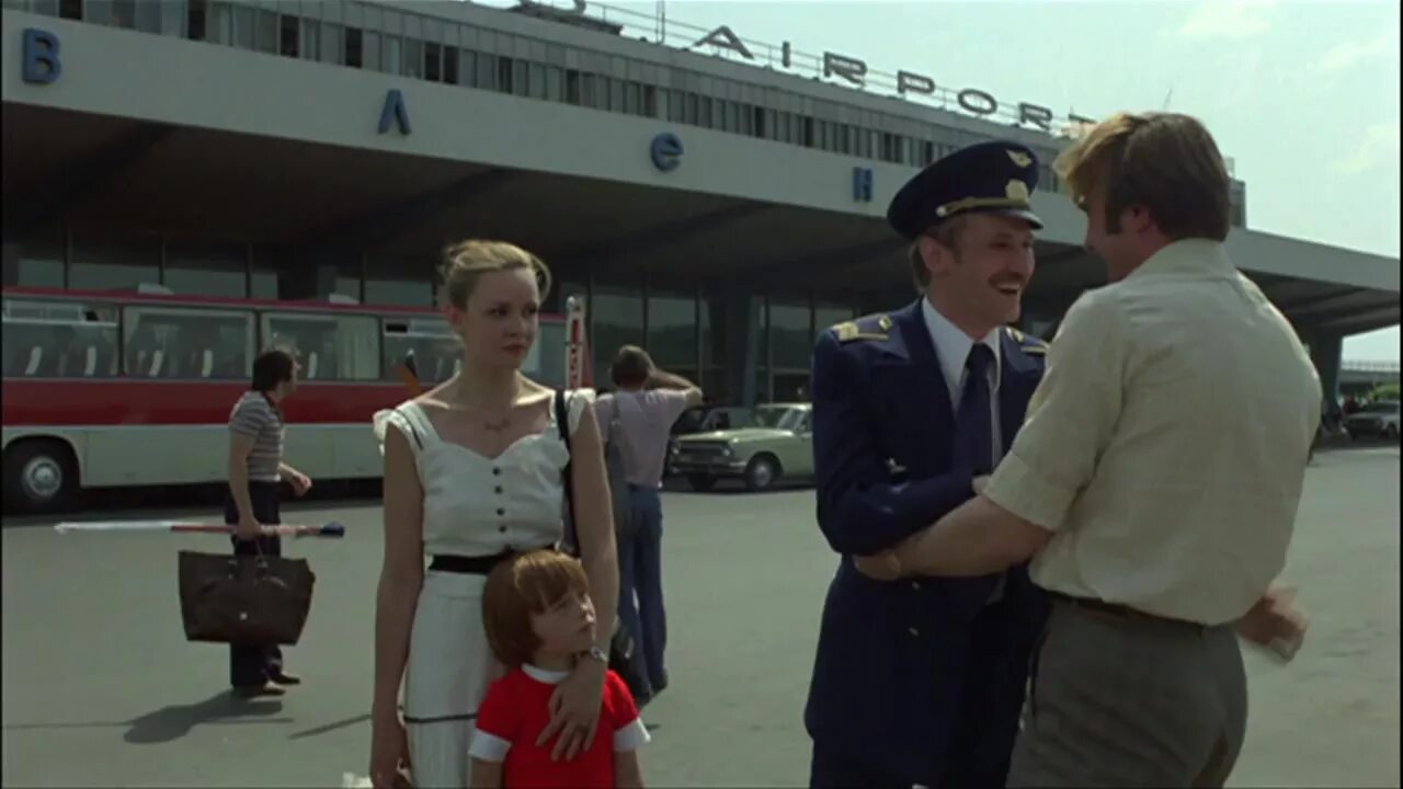 Ту 154 экипаж 1979. Экипаж в каком городе снимали. Экипаж фильм 2018. Экипаж в каком городе снимали. Экипаж фильм 202.