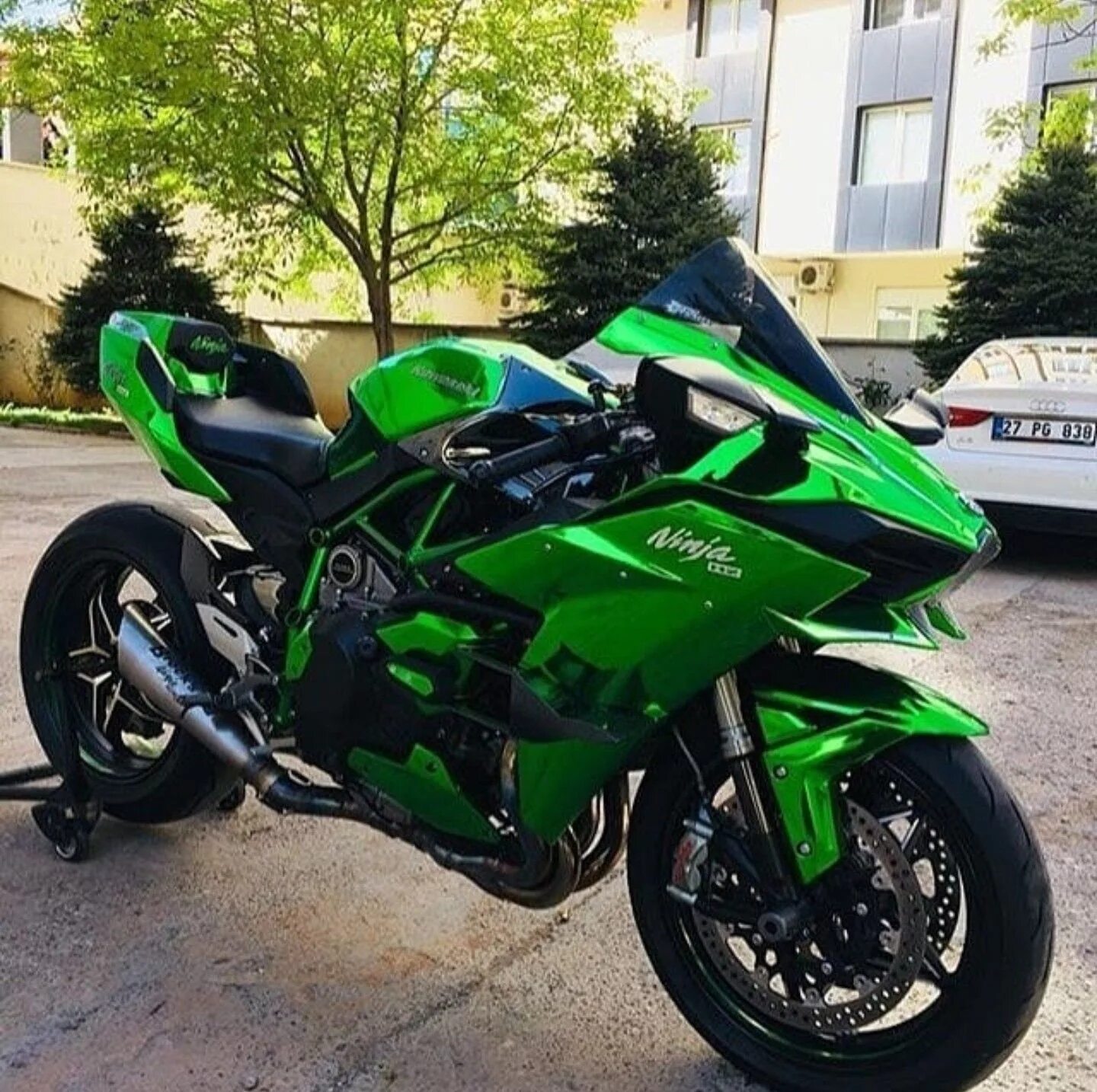 Купить мотоцикл kawasaki. Мотоцикл Кавасаки ниндзя. Спортивный мотоцикл Кавасаки h2. Мотоцикл спорт Кавасаки ниндзя. Мотоцикл Кавасаки 1.2.