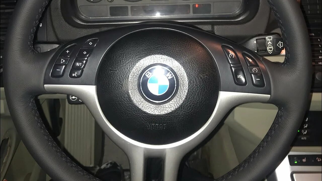 Как снять руль бмв х5 е70 Перетяжка руля или сбрасываем старую кожу BMW X5 (E70), 4,8 л, 2007 года стайл