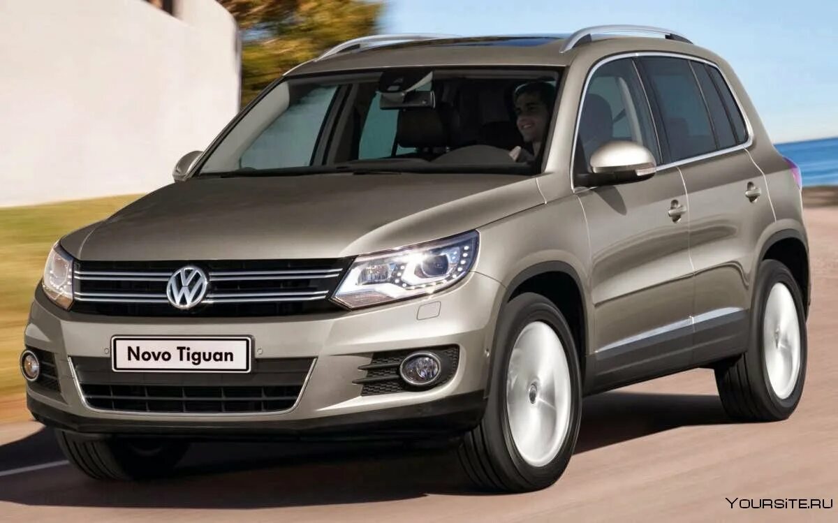 Купить автомобиль фольксваген тигуан. Фольксваген Тигуан 2014. Volkswagen Тигуан 2014. Tiguan 1. Volkswagen Tiguan легковой универсал 2014.