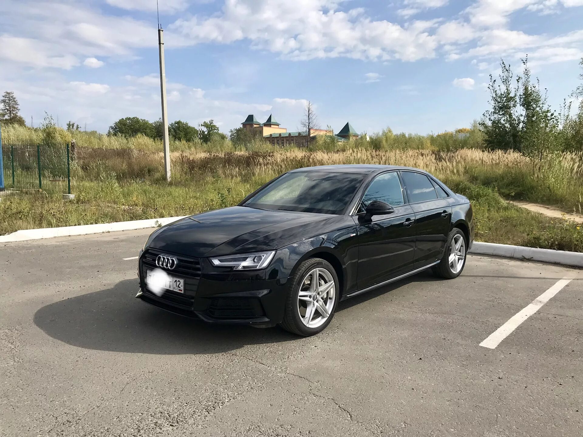 Б 8 4б. Audi a4 b8 антихром. Audi a4 b8 Black. Ауди а4 б8 антихром. Audi a4 b9 в матовая.