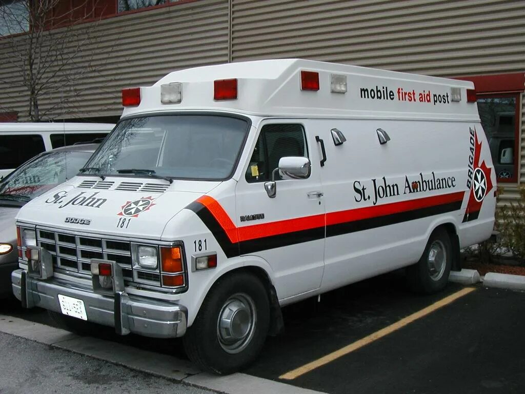 Chevrolet 2001 Ambulance. Volvo 265 Ambulance. Шевроле амбуланс 1994. Volkswagen Ambulance 1984.