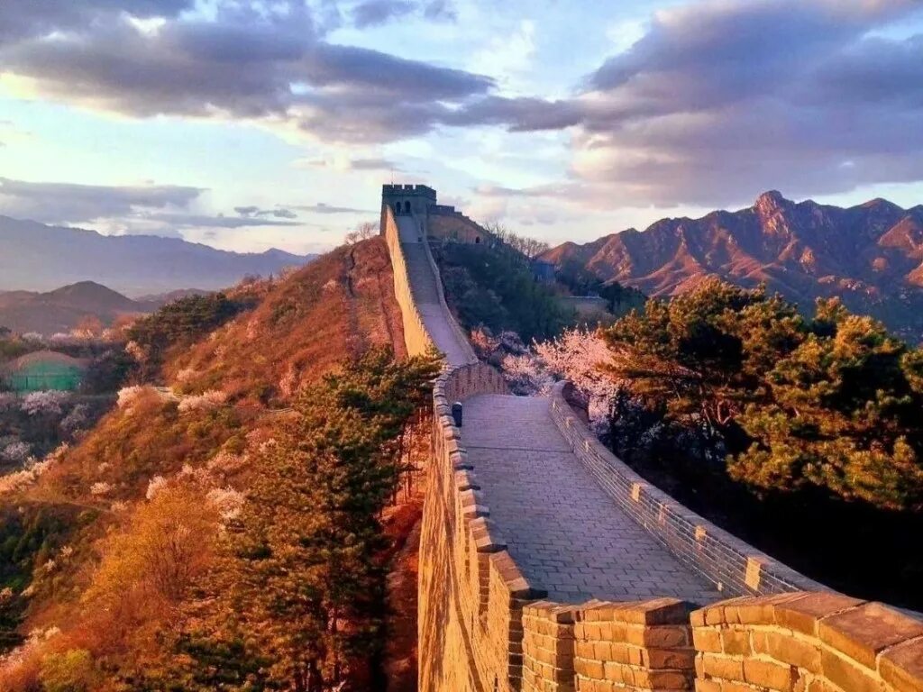 великая китайская стена весной. великая китайская стена 1987. китайская стена 2022. памятники юнеско китайская стена. великая китайская стена юнеско.