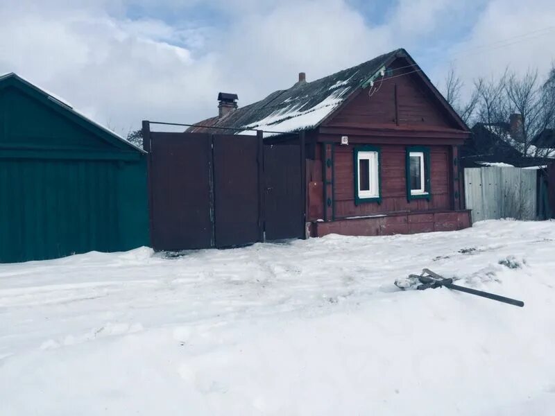 Купить недвижимость петровск саратовской области. Дом дача Петровск Саратовская. Улица пугачёва дом 60 Петровск. Петровск Саратовской области улица Пугачева дом 7. Саратовская обл г Пугачев ул строительная дом 16 кв 4.