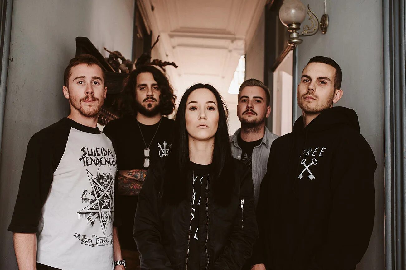 We ride (band). Ride us. Фильм почему мы ездим на мотоциклах. Lower your head. Солист группы we ride.