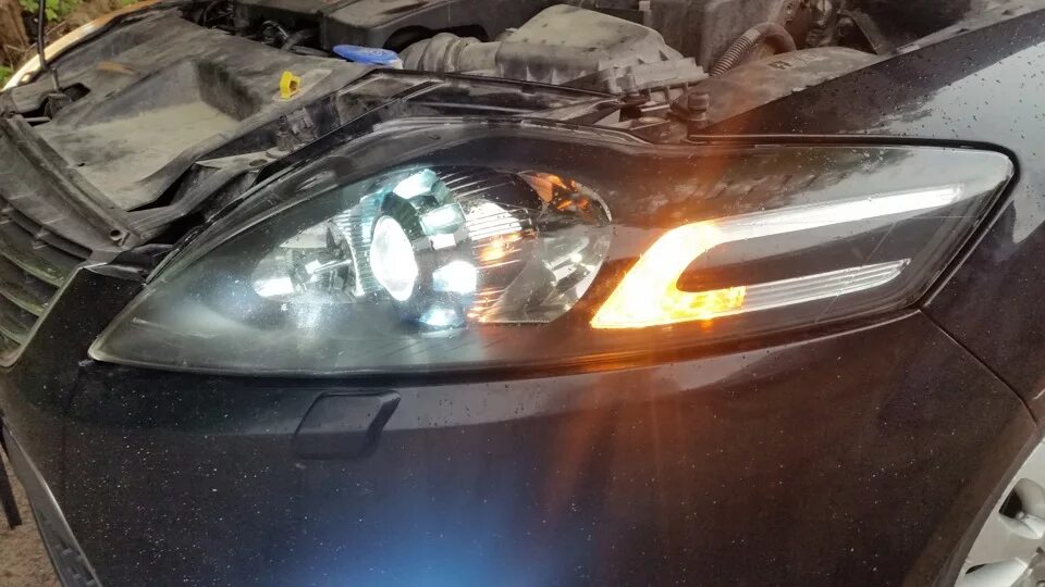 Фара правая для Ford Mondeo 1BC746B46 - купить в интернет магазине AutoParts