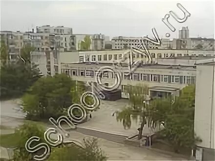 элжур 35. 13 школа евпатория. 12 школа евпатория. 14 школа евпатория. 13 школа город евпатория.