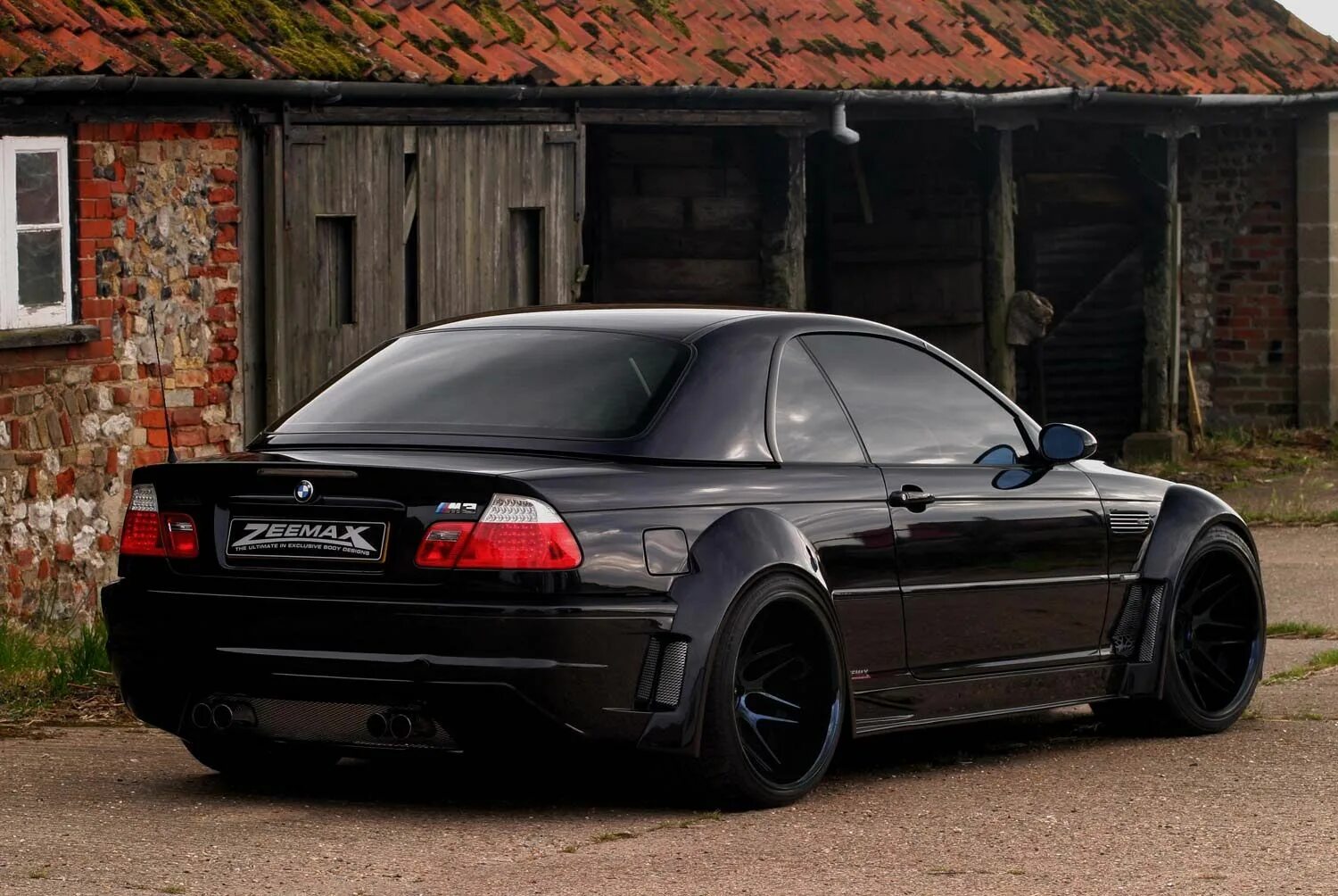 Е46 драйв. BMW m3 e46 Black. BMW m3 e46 sedan. BMW e46 Black sedan. BMW m3 e46 черная.