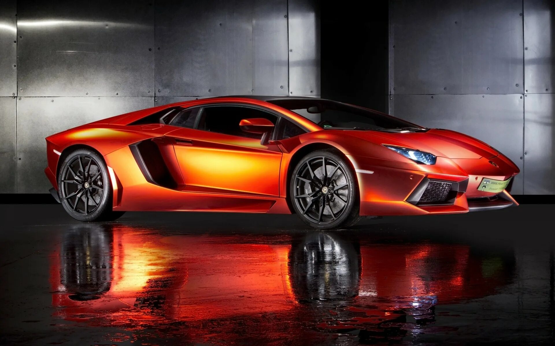 Обои рабочий автомобиль. Ламборджини авентадор. Lamborghini, Orange, Aventador, lp700-4. Lamborghini Aventador оранжевая. Суперкар Ламборджини авентадор.