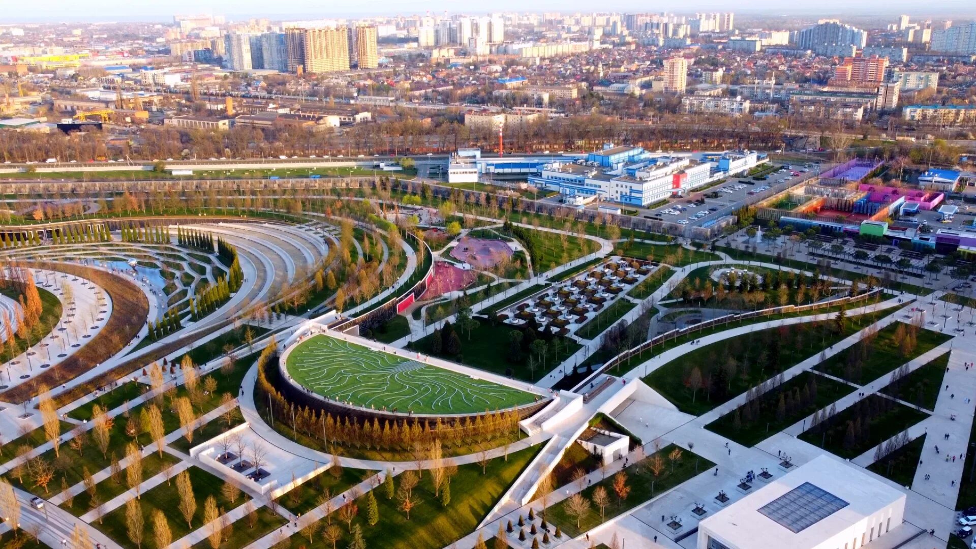 Galitsky park in Krasnodar, Russia - 9GAG