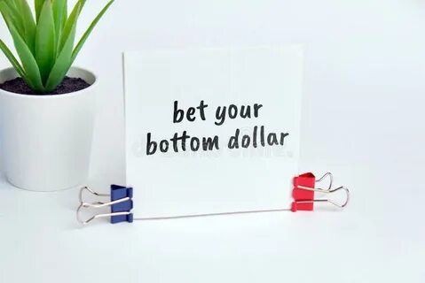 Fold one's