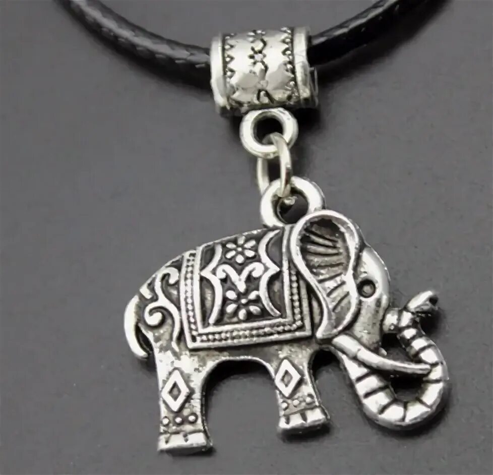 Ваше животное талисман по знаку зодиака. Звериный амулет. Знаки зодиака талисманы животные. Животное талисман италии. Магические амулеты и талисманы.