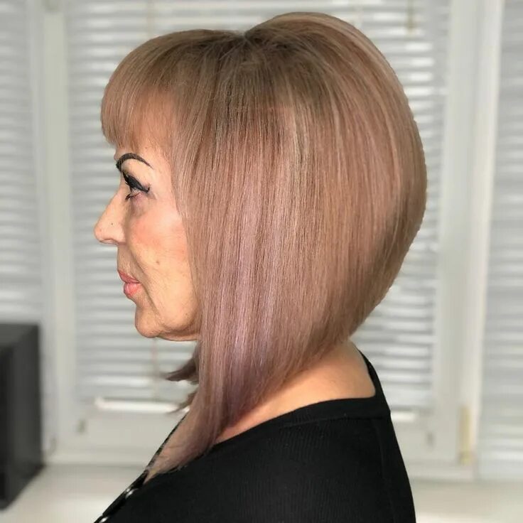 Angled bob hairstyles, Medium length hair cuts, Bobs for thin hair