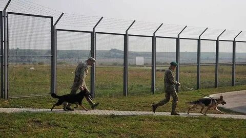 Под границу