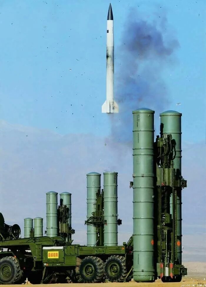 Антей c-300. Ракета с 300. С 300 2 ракеты. Комплекс с 300. Ракета с 300.
