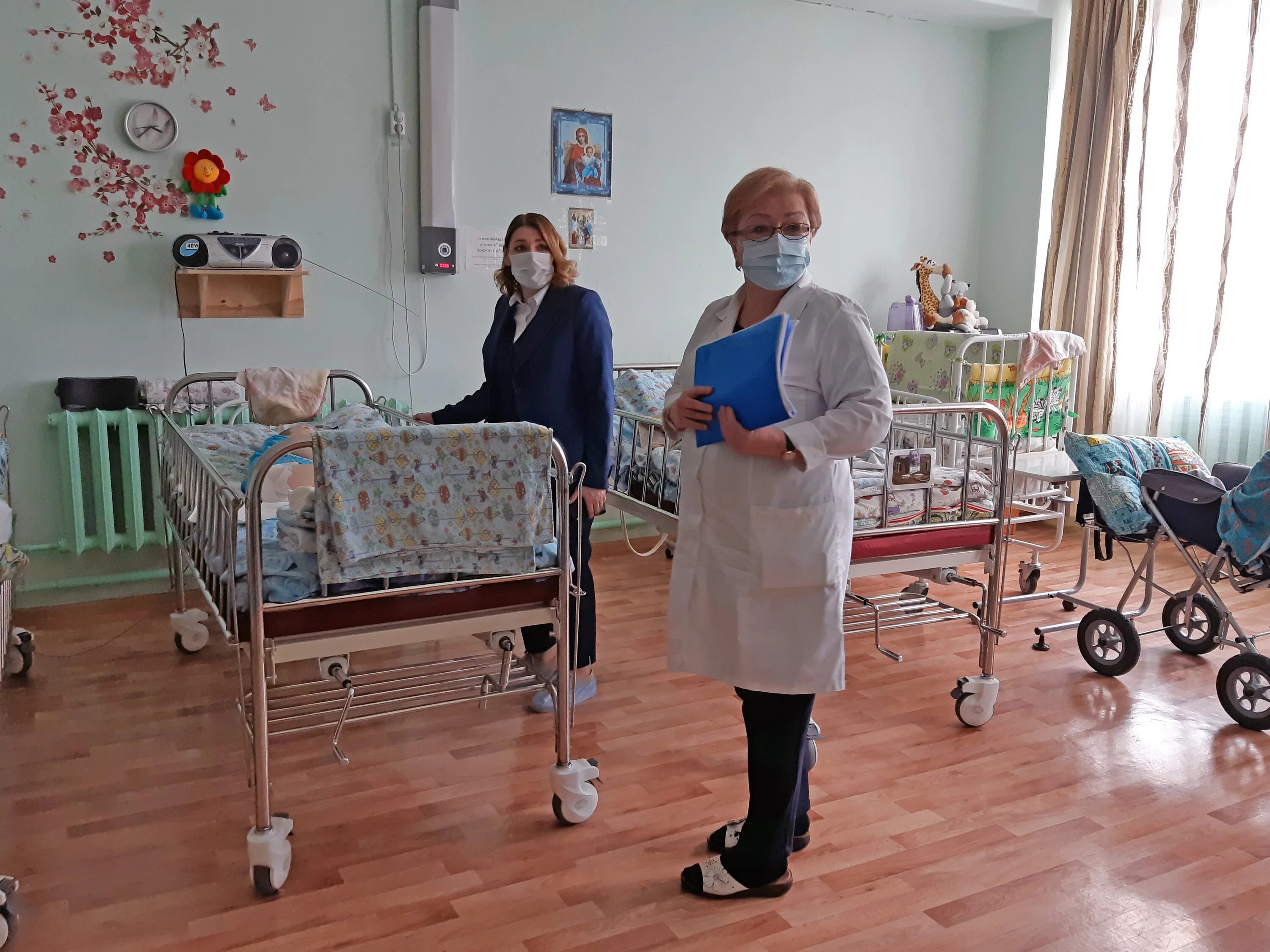 Новодвинский дом интернат. Новодвинский детский дом-интернат для умственно. новодвинский детский дом. новодвинский дди 10 группа.