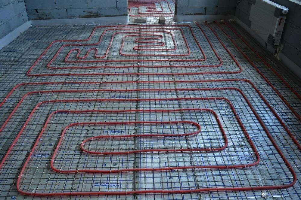 Теплый пол на два контура. Длинна контура тëплого пола. Укладка трубы теплого пола. Контур на теплый пол. Контур теплого пола.