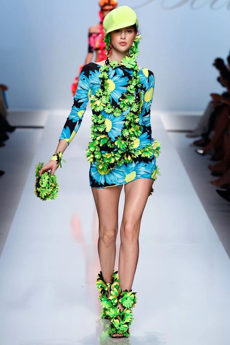 Spring 2012 Blumarine. Необычная одежда. Подиум лето