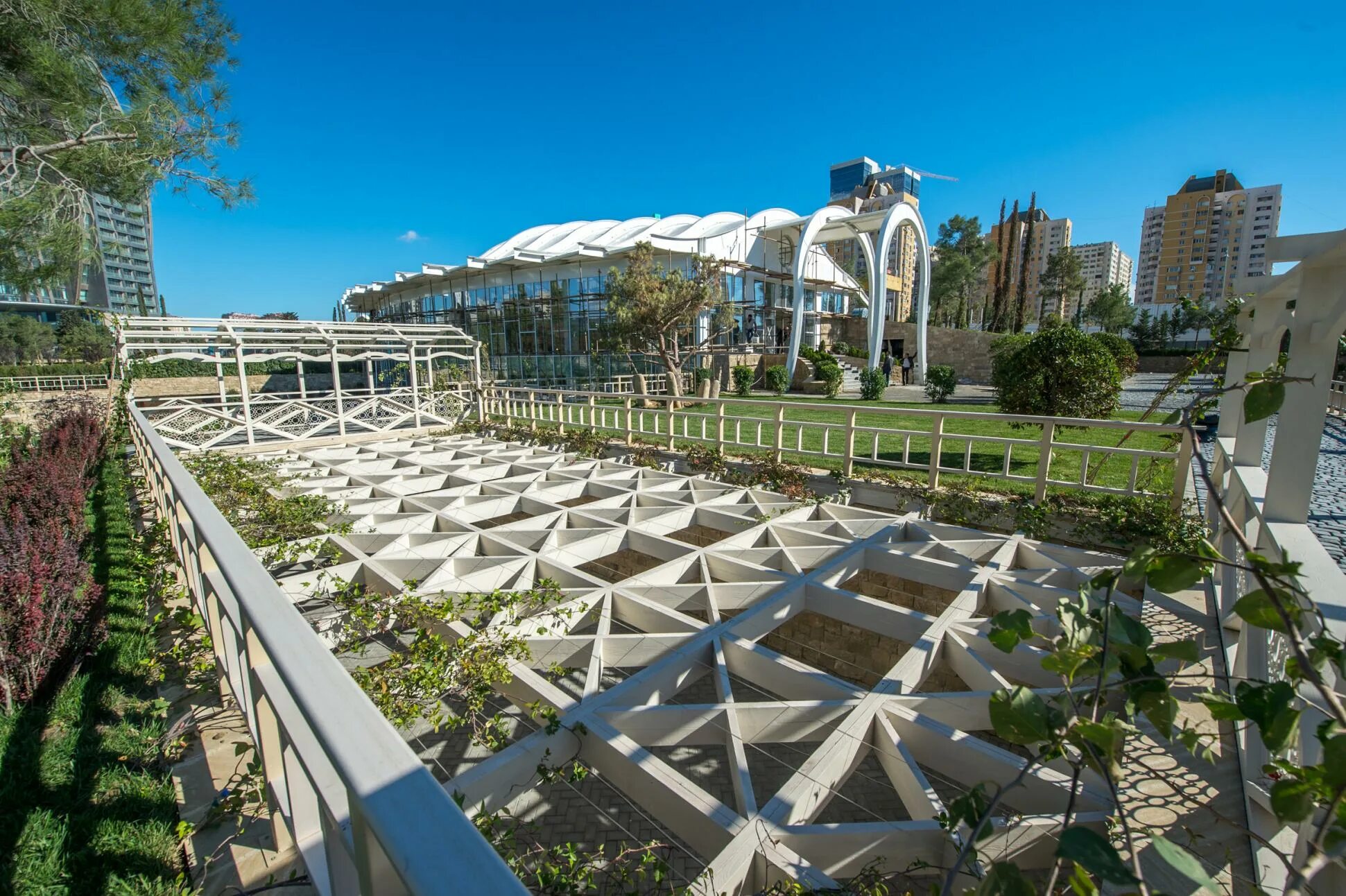 Парк плейс москоу. Хатаи парк в баку. Discovery жк mr group. Комплекс park place на ленинском проспекте. Жк виктория парк резиденс.