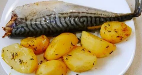 Скумбрия копченая с картошкой
