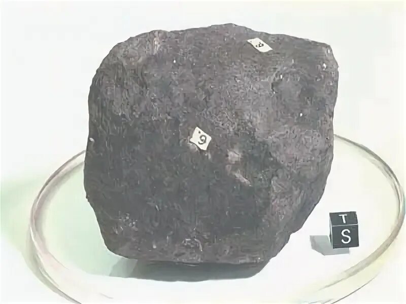 Ахондриты метеориты. Метеорит читы. C/2020 f3. Метеорит в майнкрафте постройка. Каменный метеорит h5.