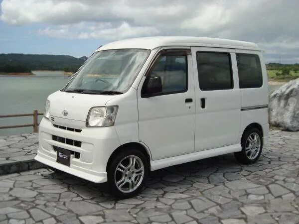 Как заменить подшипник двери daihatsu hijet cargo Daihatsu Hijet 2017 года, 0.7 литра, Автомобилем владел 2 года, 53 л.с., полный
