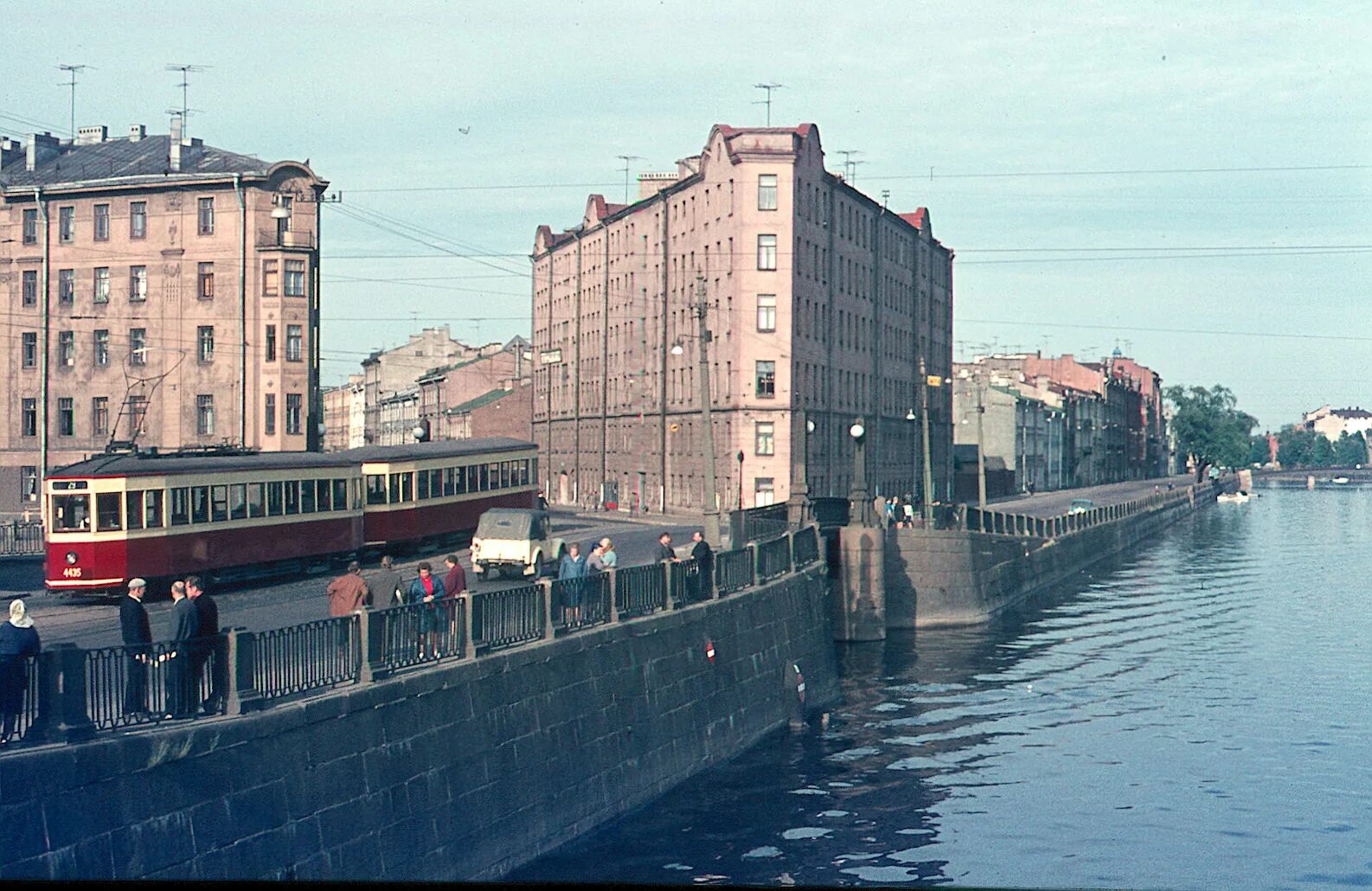 Ленинград набережная Фонтанки. Набережная реки Карповки 1970. Советский Ленинград Фонтанка. Трамвай Ленинград 1970. Страна с городом ленинградом