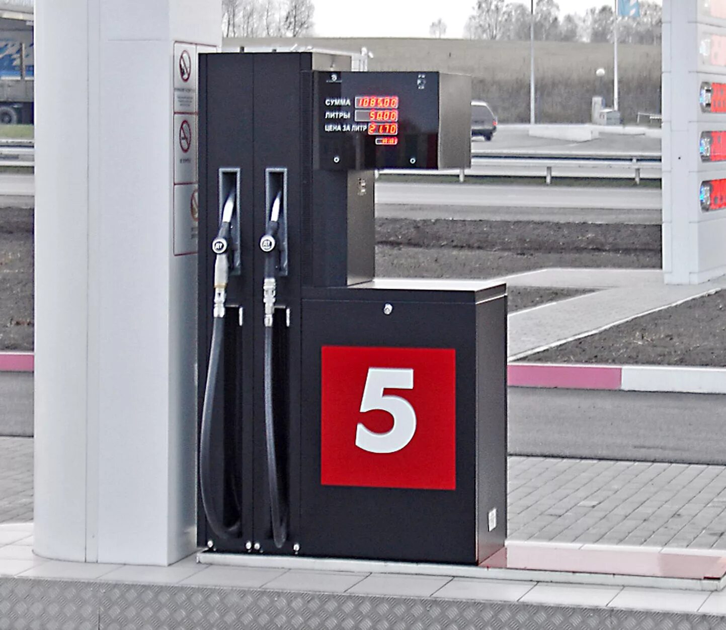 топливораздаточные колонки для азс 92 бензин. колонка топливораздаточная, кэр-40. заправочные колонки топаз. колонка азс. топливораздаточные колонки на лукойле.