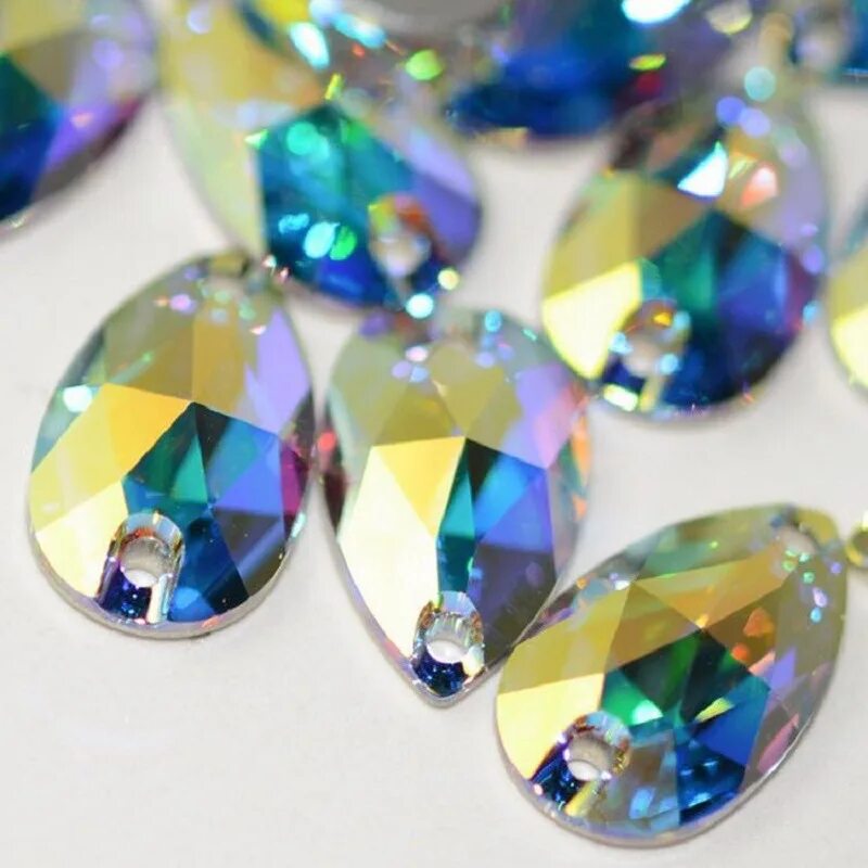 Кристаллы сваровски это. Crystal crystal swarovski. crystal ab swarovski. кристалл стразы сваровски. пришивные стразы сваровски.
