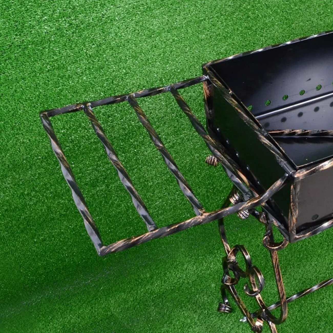 Шашлычницы для дачи из металла. Мангал дачный мд-3с. Мангал сварной на колесиках. Мангал из профильной трубы. Чертеж мангала с зольником металла.