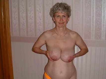 Britische omas mit großen titten - Nackte mädchen-nacktfotos. 
