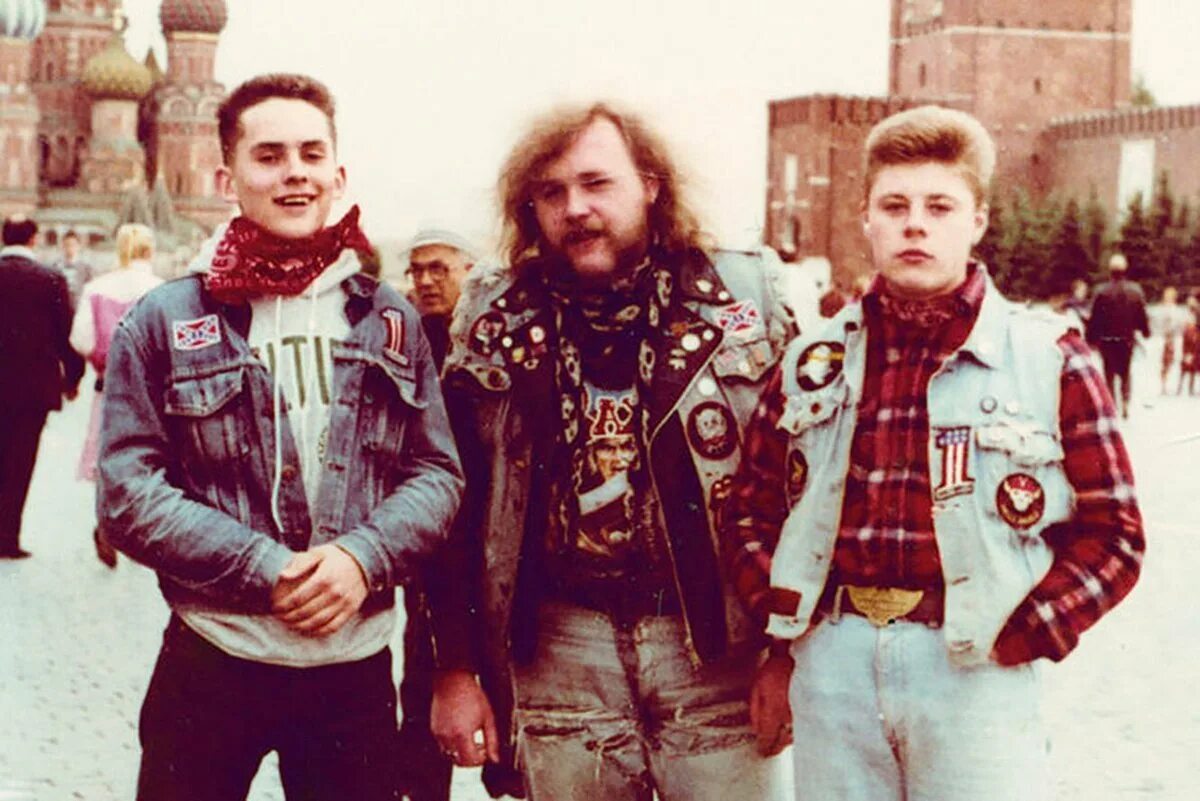 Панки 90 х. Молодежь ссср 70-80 годов неформалы. металлисты в ссср в 80-е. неформалы ссср 70-е. молодежь ссср 70-е годы панки.