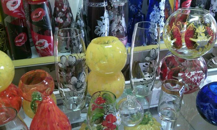 Г. Гусь хрустальный рынок. Хрустальный завод в никольске пензенской области. Никольск хрустальный рынок. Стеклянный рынок в гусь хрустальном.