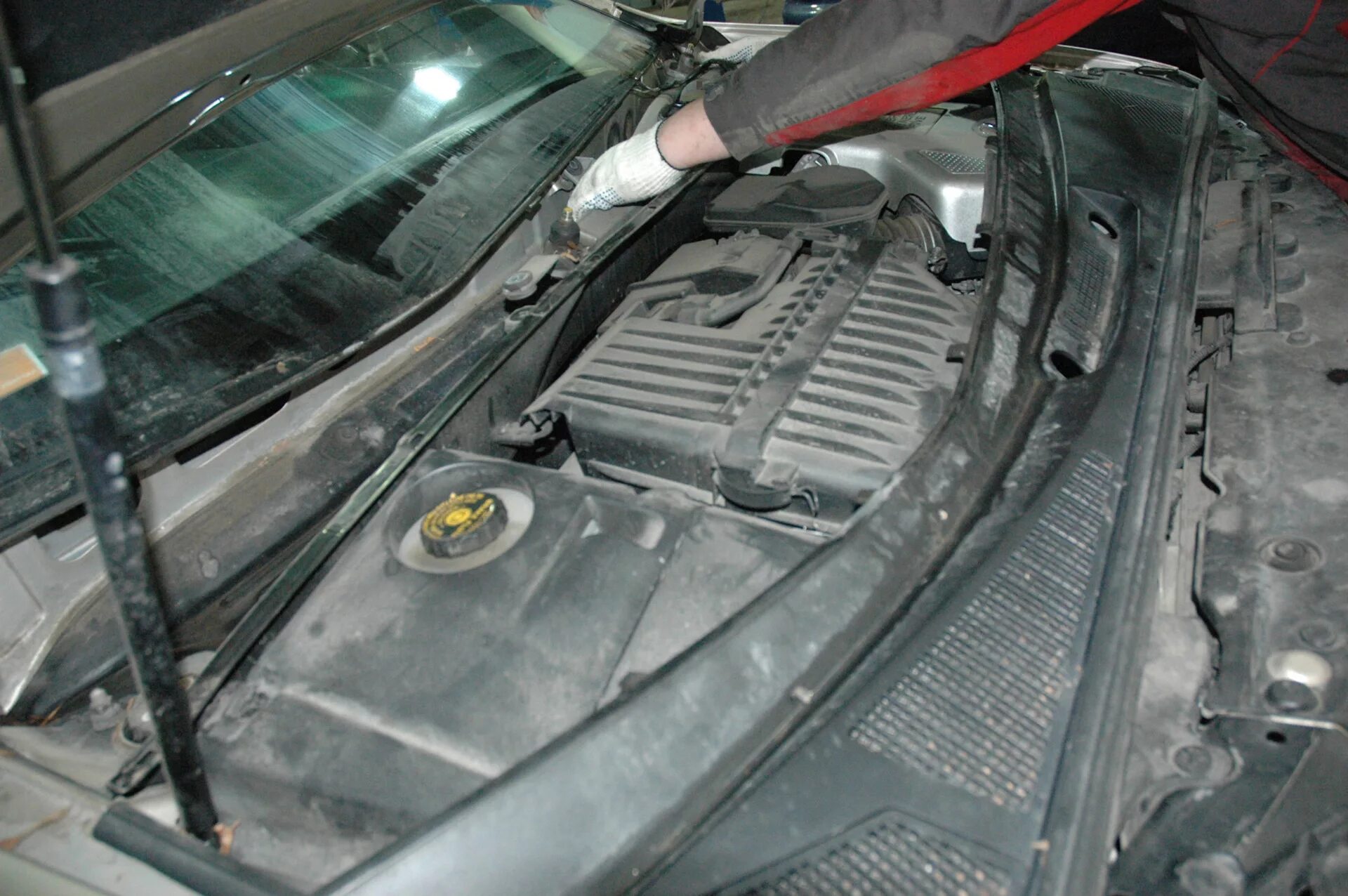 Как снять дворники на лексусе Ремонт заднего дворника RX 330 Lexus RX (2G), 3,3 л, 2004 года поломка DRIVE2