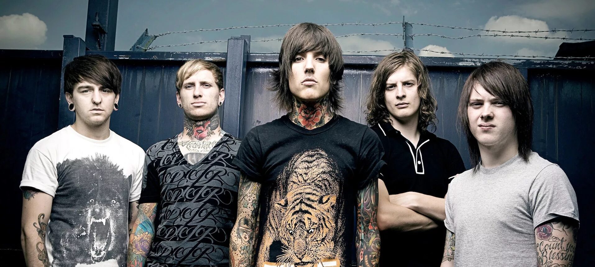 Зе хай. Группа bring me the Horizon. Брин ми зе Хоризон. Бринг ми зе Хоризон 2022. Bring me the Horizon 2012.