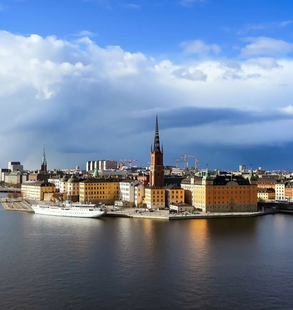 Назови столицу швеции. Стокгольм столица швеции. швеция sweden стокгольм. сёдермальм стокгольм. стокгольм столица швеции достопримечательности.