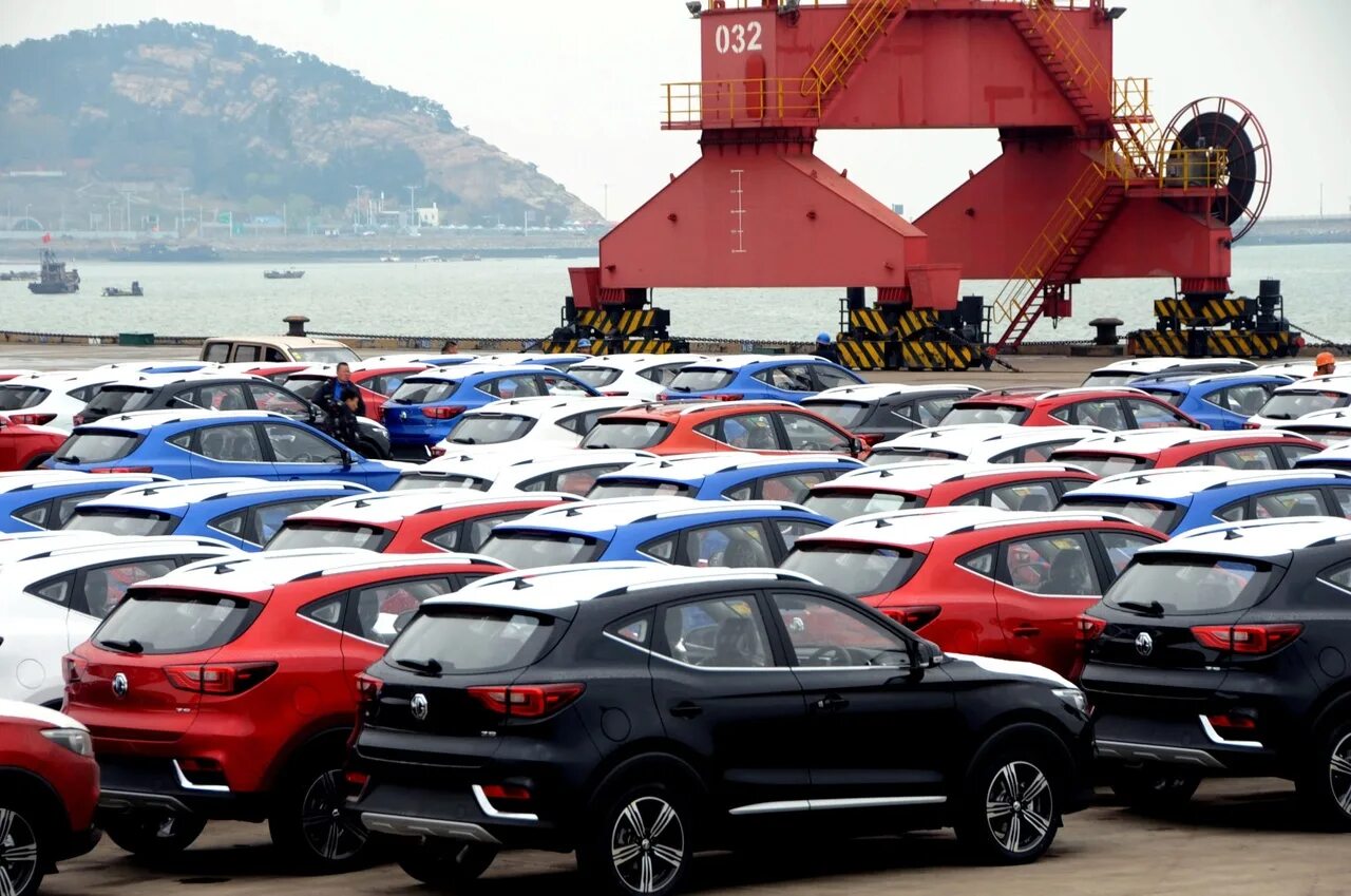 Экспорт автомобилей из Китая. Экспорт автомобилей BP rbnfq. Китай автомобили. Импорт автомобилей из Китая. Ввоз гибридов