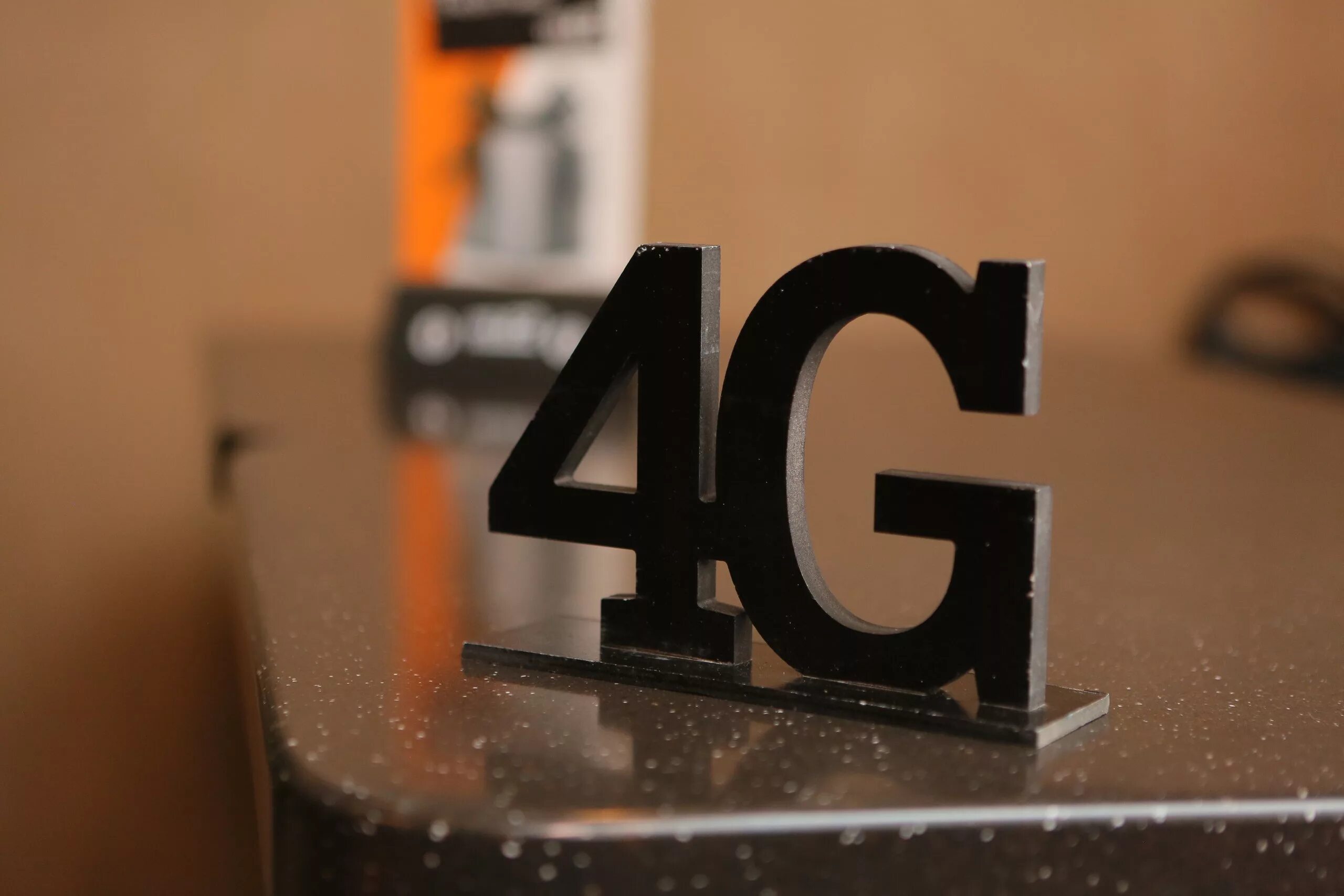 Пользоваться 4g. 4g интернет. 4g интернет в квартире. Tele2 интернет 4g. Картинки 3g 4g 5g сеть.