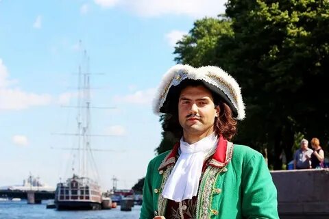 Гидов актер